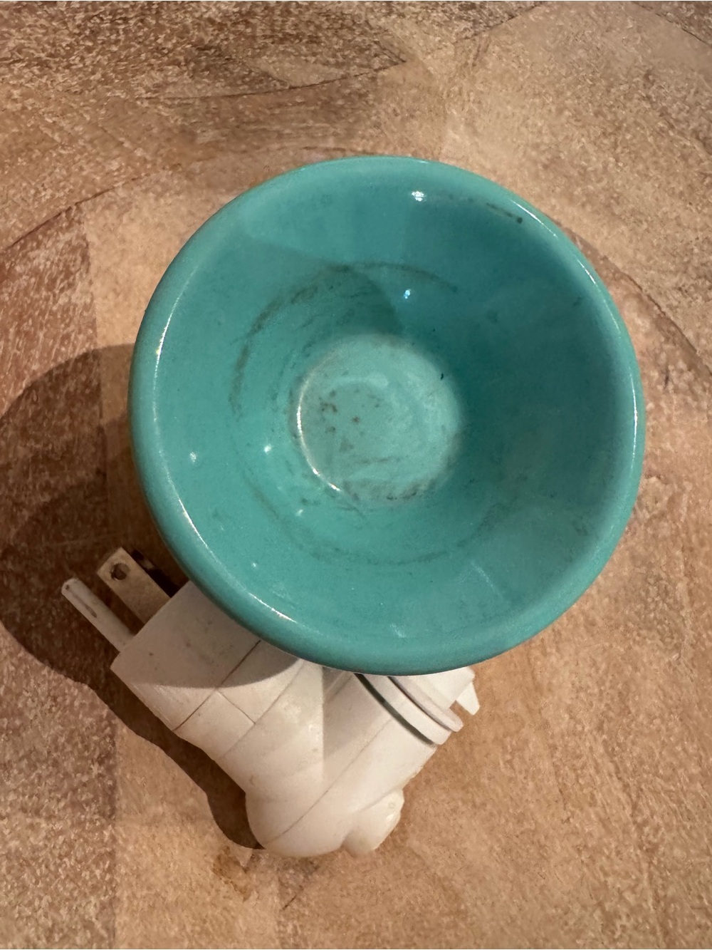 Scentsy Teal and White Happy Camper Ceramic Plug-In Warmer - Picture 5 of 6